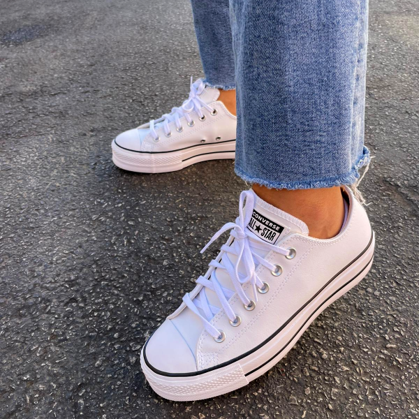 אולסטר עור נמוך לבן