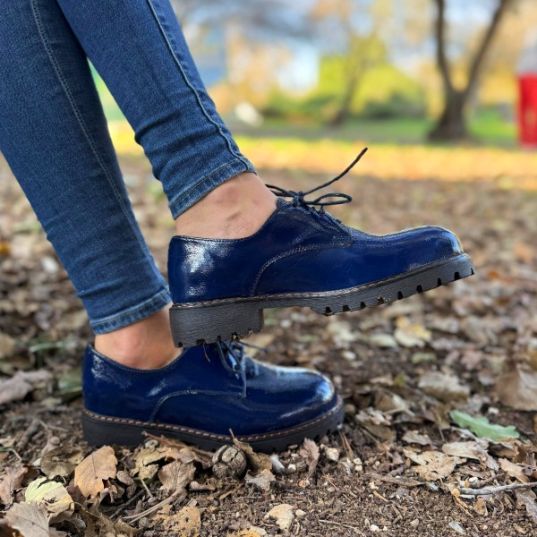 דגם שיר כחול מבריק