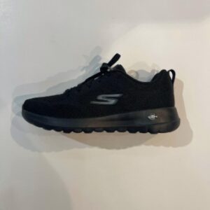 נעלי Skechers לנשים – שחור שחור