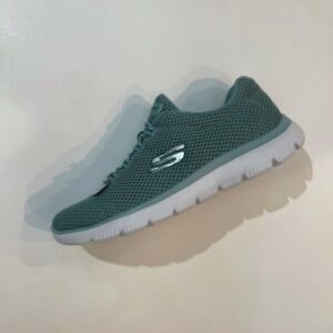 נעלי Skechers לנשים - מנטה טורקיז