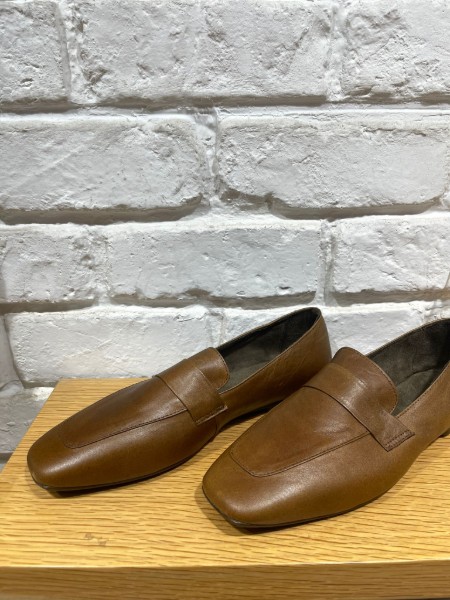 232448e2 F8e3 4a59 9f95 E4a93b445ffe