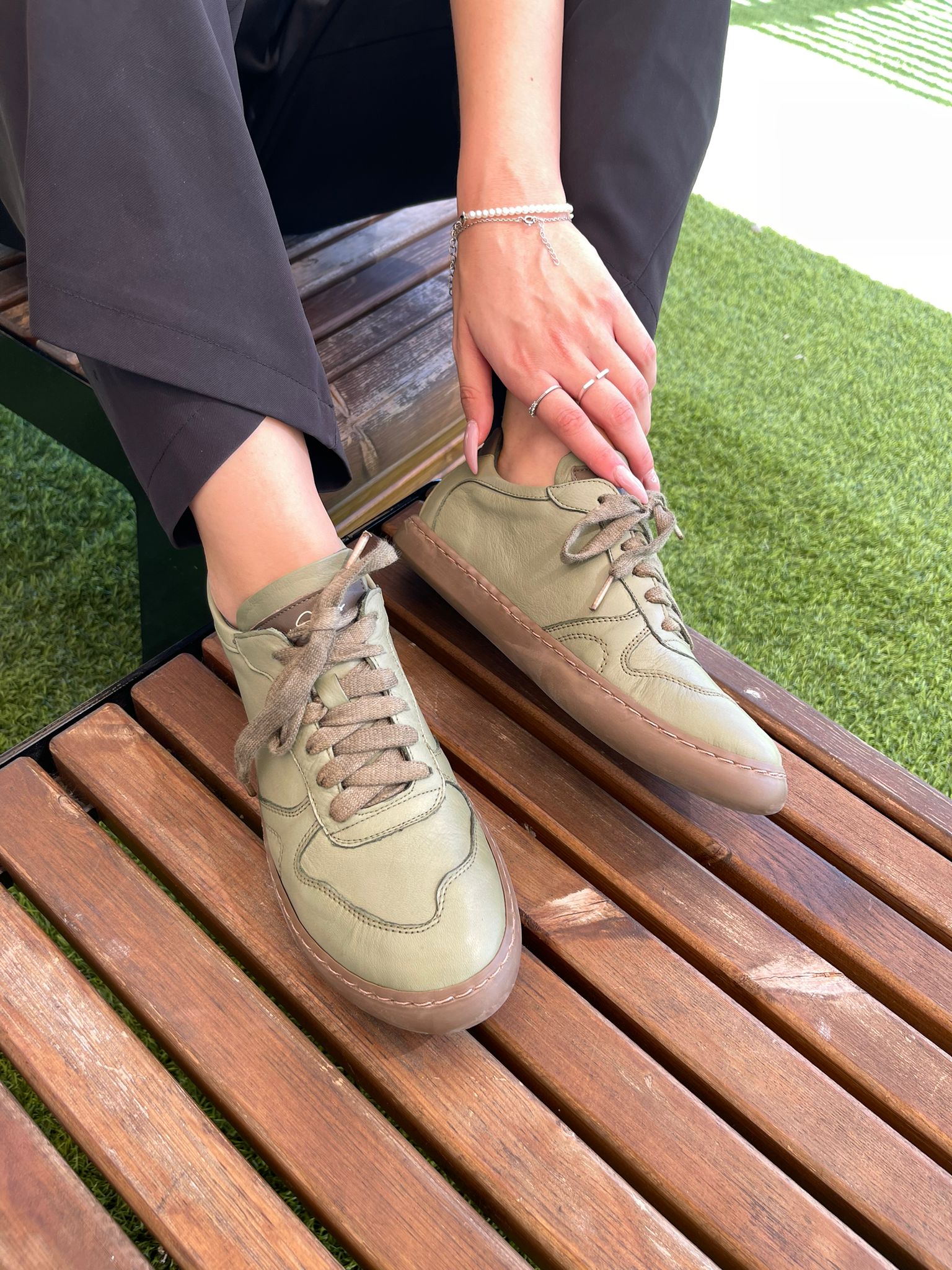 Bbb81766 D127 439e 8d32 C747273de42a