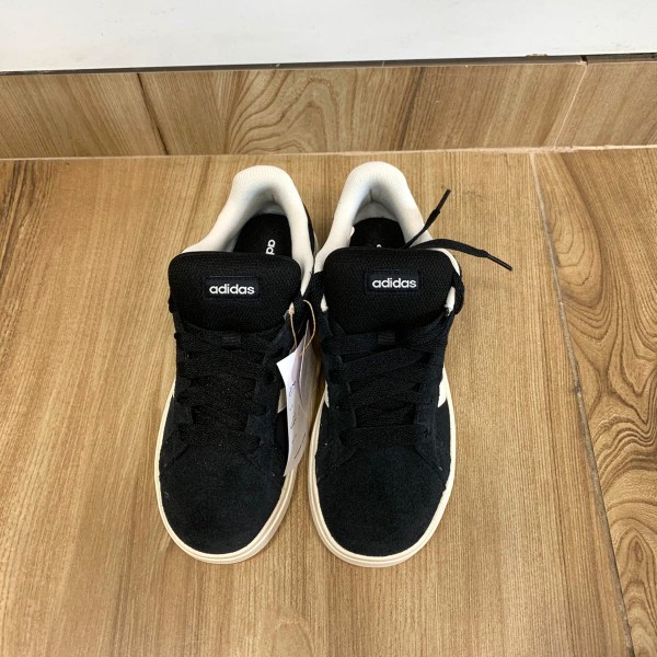 אדידס סניקרס שחור 3