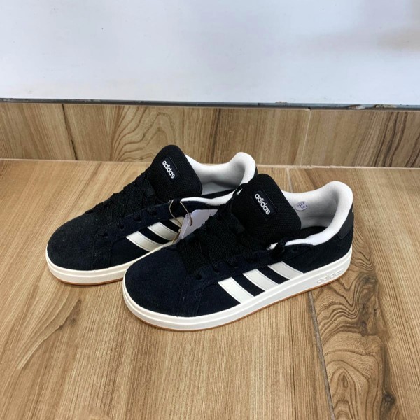 אדידס סניקרס שחור