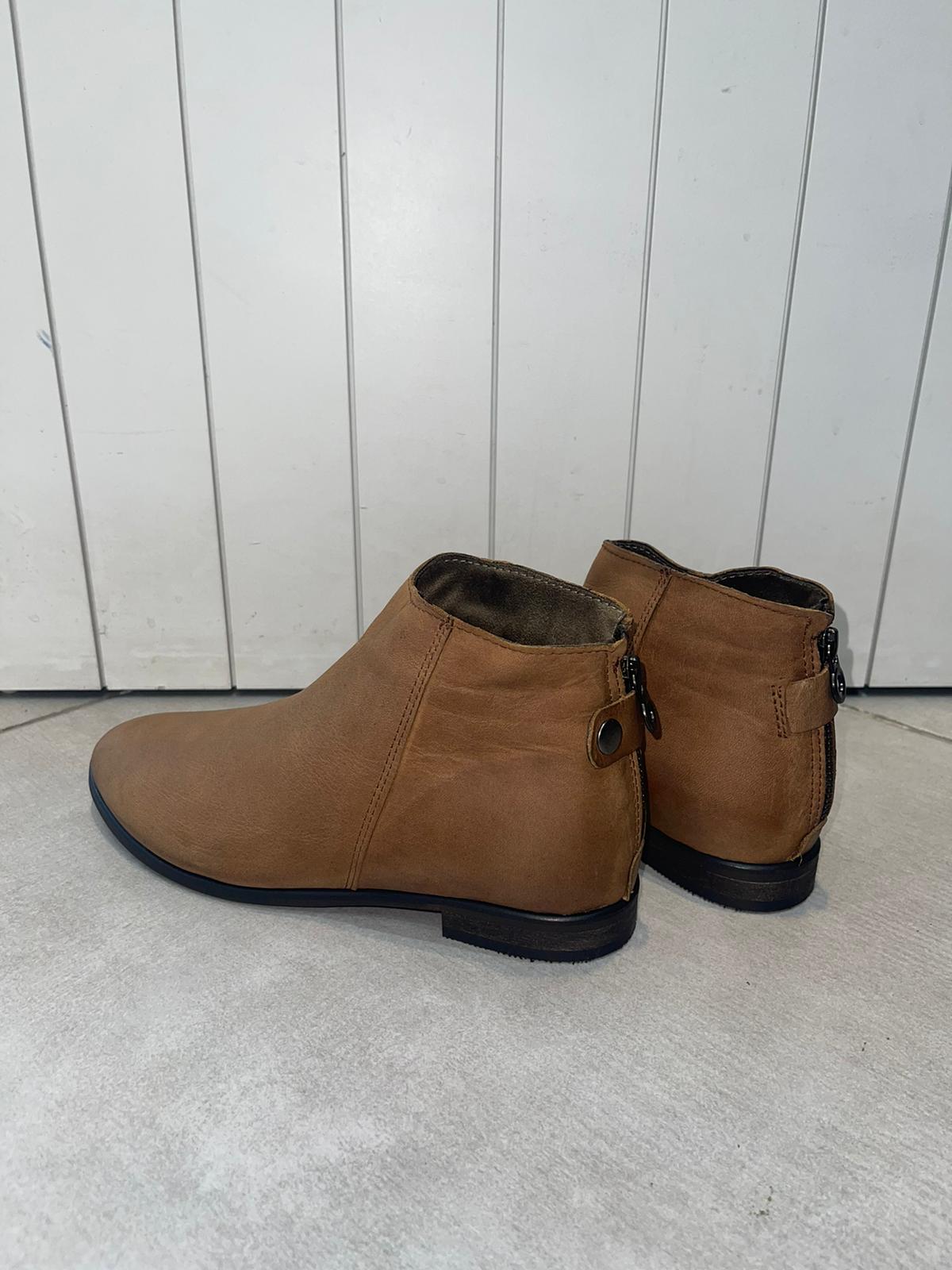 168cdf05 108a 4c02 8227 B7617e33d2e0