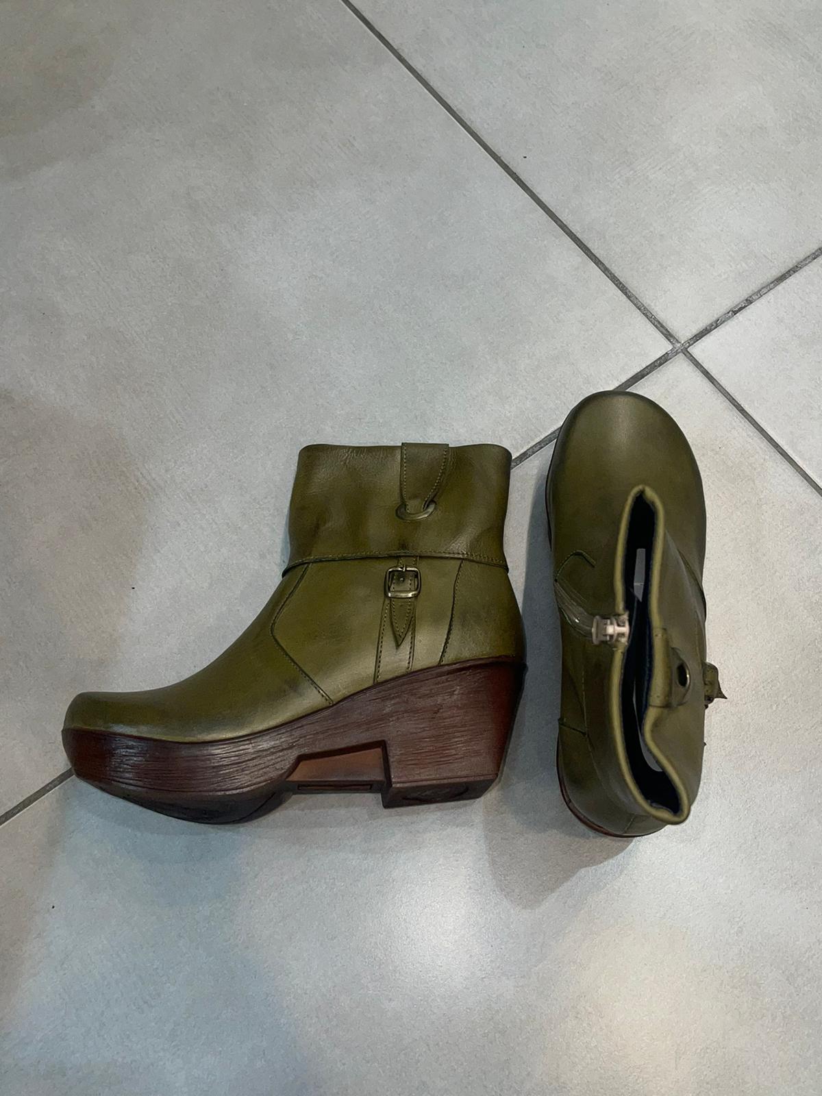 2035b4b6 Ac05 4f84 B85f 4cff0c54548c