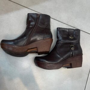 דגם עדי - מגפון עקב פלטפורמה