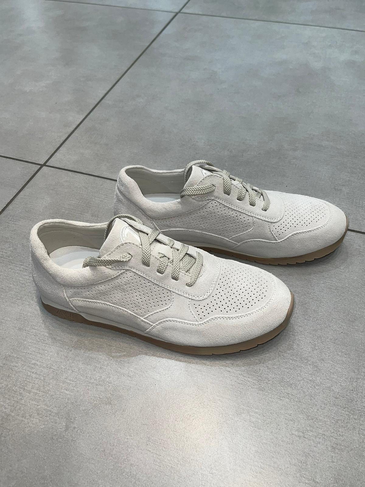 66486e21 2f03 43e6 8d3a 290e546a5097