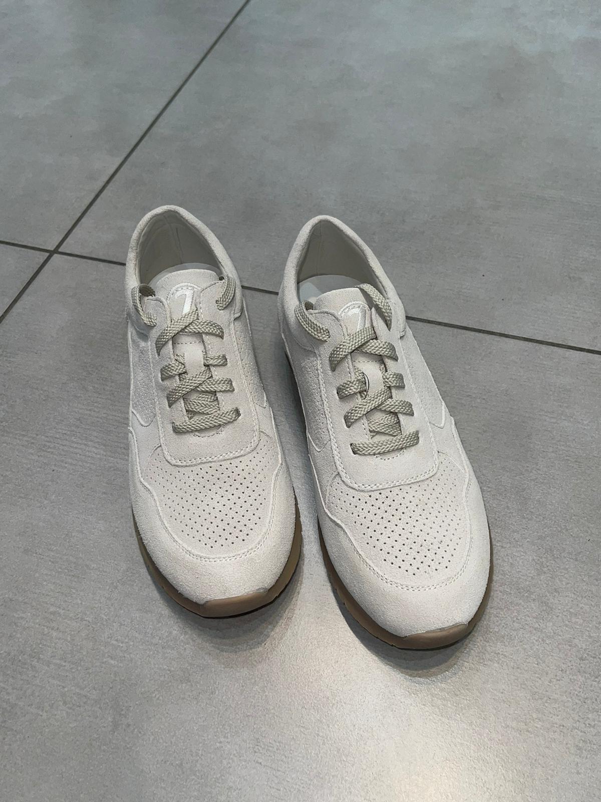 7e00c055 2cad 4a12 A9df 04c60b2fc1f6