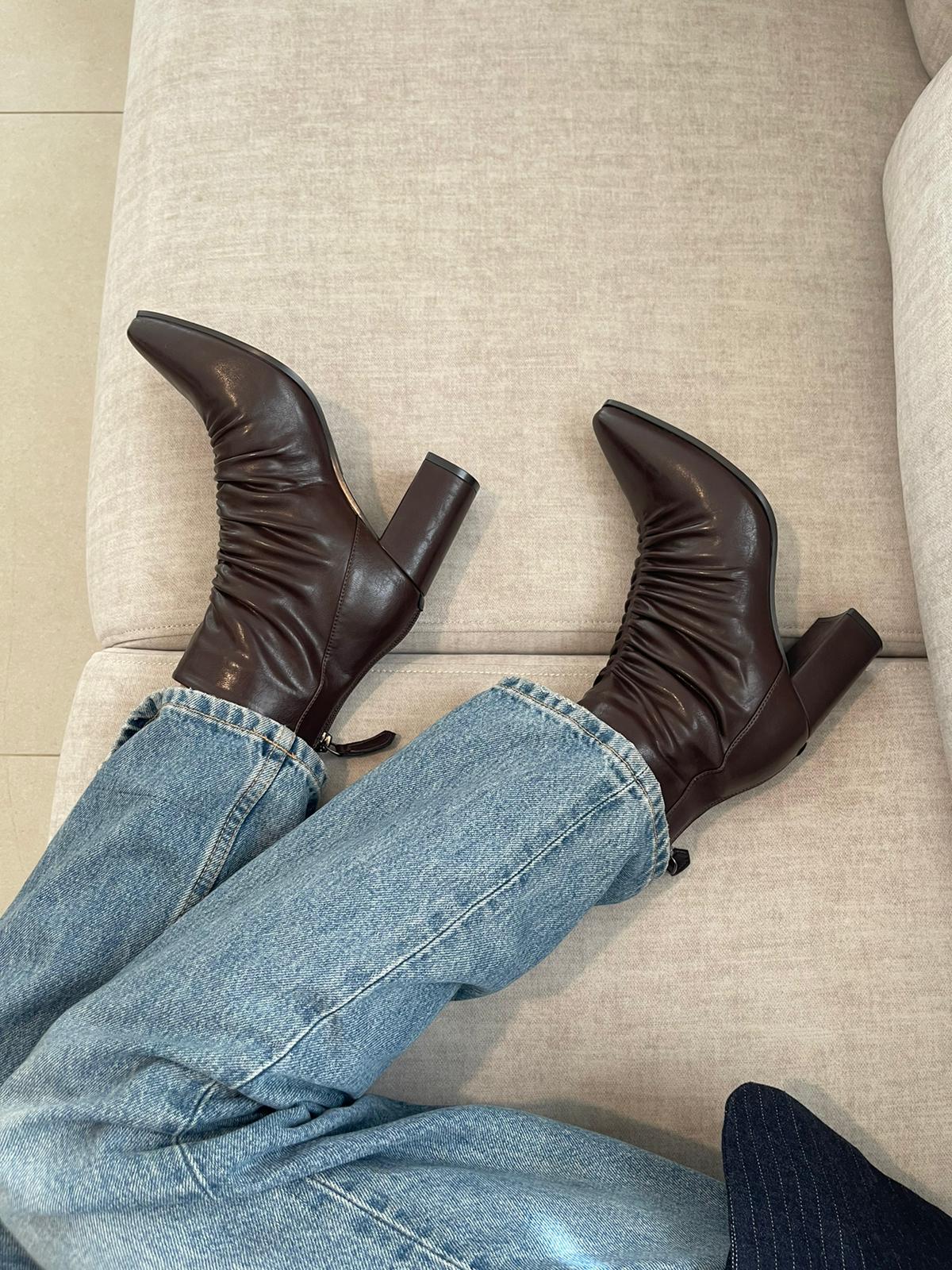 87a71ee2 842f 4d01 Ae51 5217a7ae8938