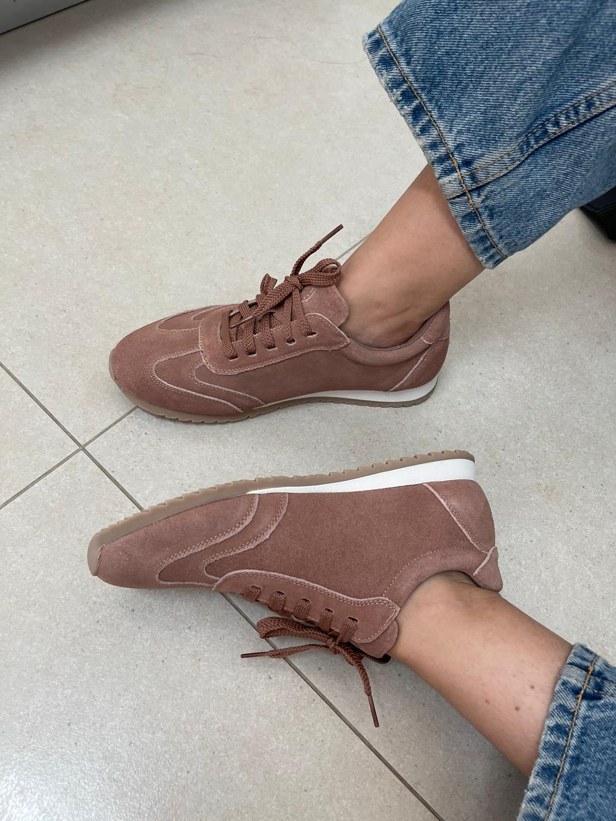 C698b48f A32e 4b90 Bc84 4771cecd217b