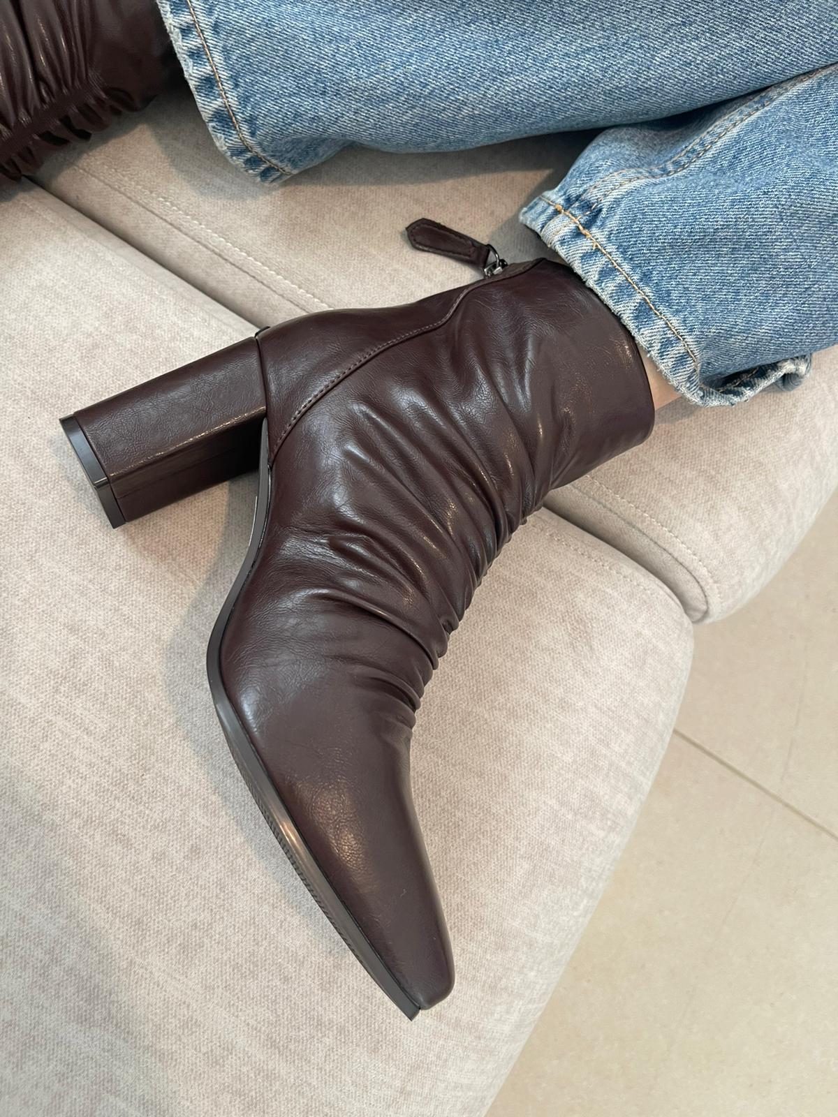 F5a8a4ca F95a 4826 Bcbb 79d0c25ca94c