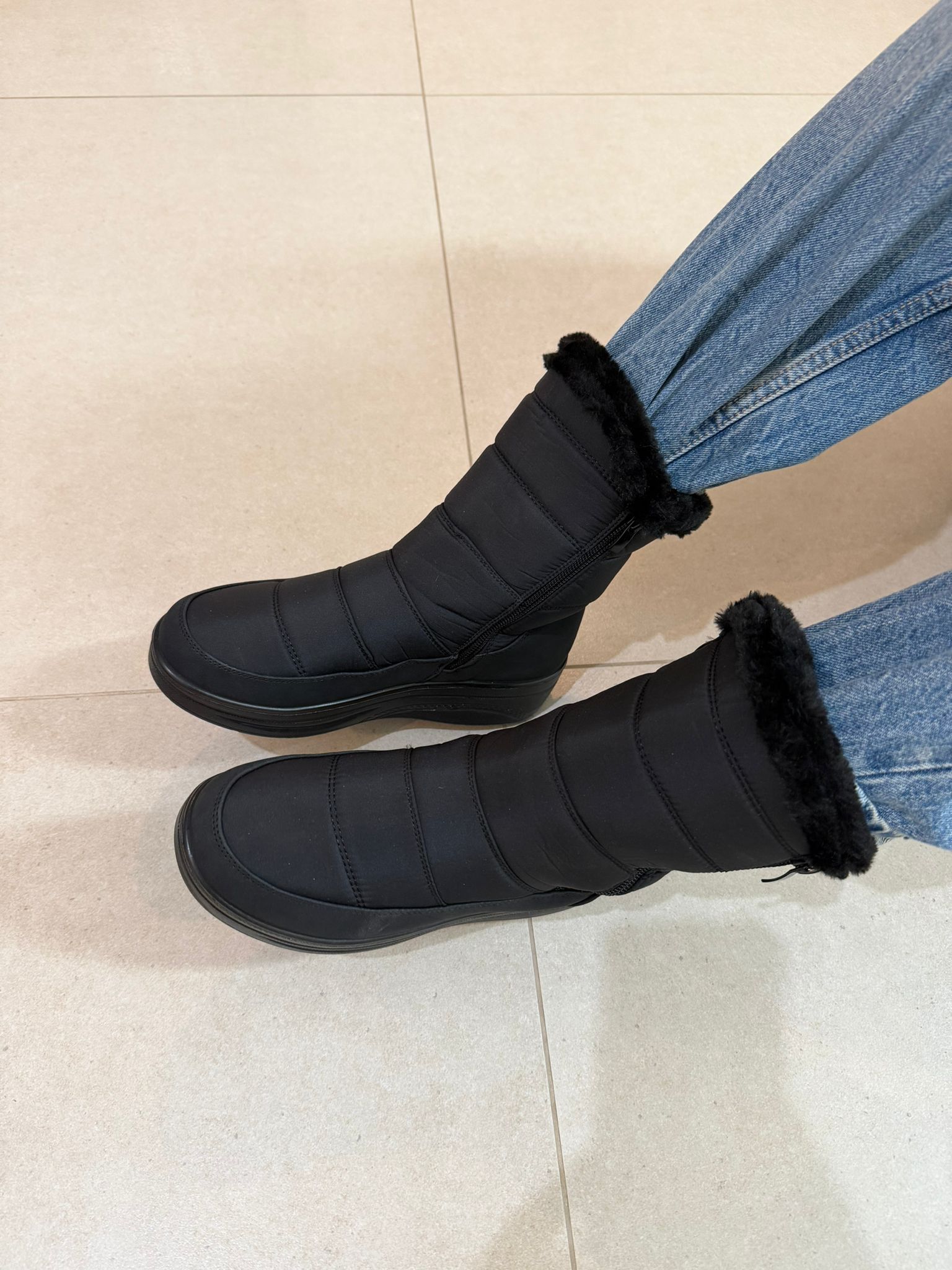 05b8969c 9143 4c1c A836 C2d8dbad1384