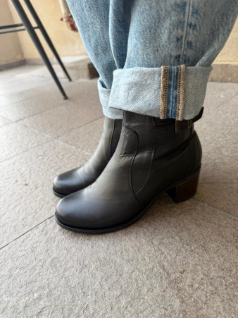 26a47351 5f97 47ac 95cb F7d06f02e848