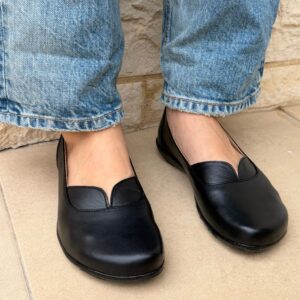 דגם ניב- נעל בובה עם פתח